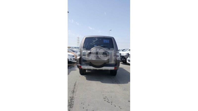 Big with watermark mitsubishi pajero barh el gazel import dubai 2717