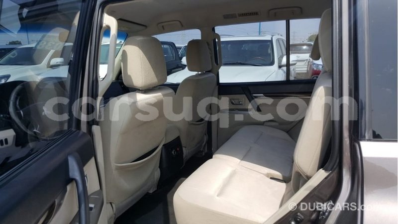 Big with watermark mitsubishi pajero barh el gazel import dubai 2717