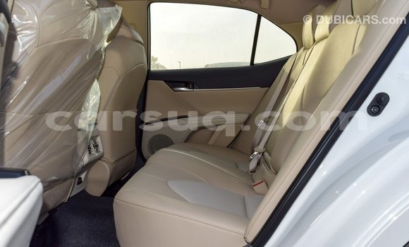 Acheter Import Voiture Toyota Camry Blanc à Import - Dubai, Barh el Gazel Acheter Import Voiture Toyota Camry Blanc à Import - Dubai, Barh el Gazel