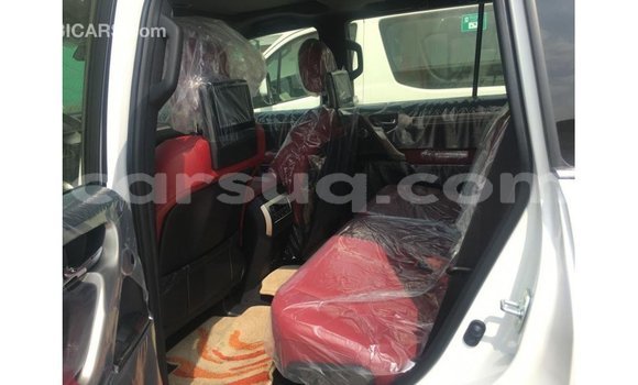 Acheter Import Voiture Lexus GX Blanc à Import - Dubai, Barh el Gazel Acheter Import Voiture Lexus GX Blanc à Import - Dubai, Barh el Gazel