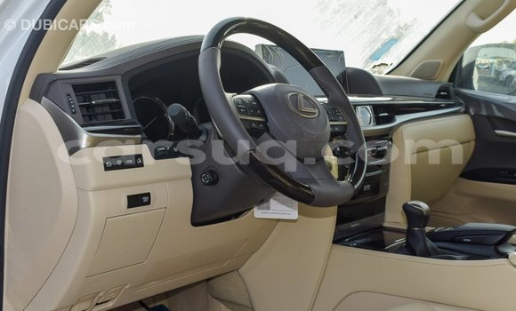 Acheter Import Voiture Lexus LX Blanc à Import - Dubai, Barh el Gazel Acheter Import Voiture Lexus LX Blanc à Import - Dubai, Barh el Gazel