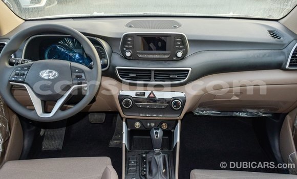 Acheter Import Voiture Hyundai Tucson Blanc à Import - Dubai, Barh el Gazel Acheter Import Voiture Hyundai Tucson Blanc à Import - Dubai, Barh el Gazel