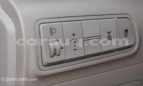 Acheter Import Voiture Hyundai Tucson Blanc à Import - Dubai, Barh el Gazel Acheter Import Voiture Hyundai Tucson Blanc à Import - Dubai, Barh el Gazel