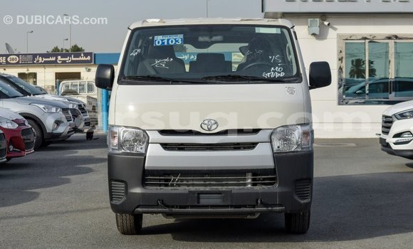Acheter Import Voiture Toyota Hiace Blanc à Import - Dubai, Barh el Gazel Acheter Import Voiture Toyota Hiace Blanc à Import - Dubai, Barh el Gazel