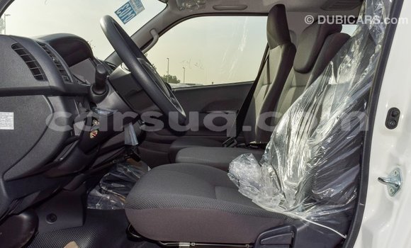 Acheter Import Voiture Toyota Hiace Blanc à Import - Dubai, Barh el Gazel Acheter Import Voiture Toyota Hiace Blanc à Import - Dubai, Barh el Gazel