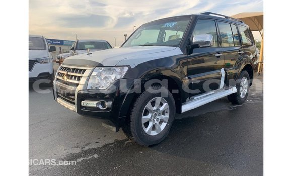 Acheter Import Voiture Mitsubishi Pajero Noir à Import - Dubai, Barh el Gazel Acheter Import Voiture Mitsubishi Pajero Noir à Import - Dubai, Barh el Gazel