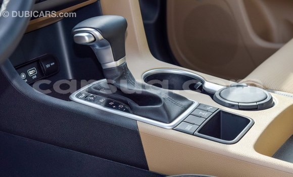 Acheter Import Voiture Kia Sportage Blanc à Import - Dubai, Barh el Gazel Acheter Import Voiture Kia Sportage Blanc à Import - Dubai, Barh el Gazel