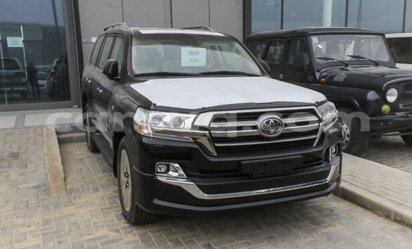 Acheter Import Voiture Toyota Land Cruiser Noir à Import - Dubai, Barh el Gazel Acheter Import Voiture Toyota Land Cruiser Noir à Import - Dubai, Barh el Gazel