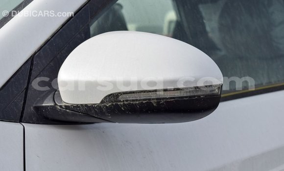 Acheter Import Voiture Hyundai Tucson Blanc à Import - Dubai, Barh el Gazel Acheter Import Voiture Hyundai Tucson Blanc à Import - Dubai, Barh el Gazel