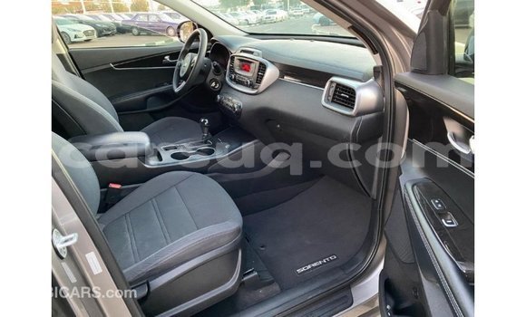 Acheter Import Voiture Kia Sorento Autre à Import - Dubai, Barh el Gazel Acheter Import Voiture Kia Sorento Autre à Import - Dubai, Barh el Gazel