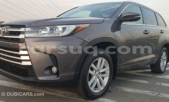 Acheter Import Voiture Toyota Highlander Autre à Import - Dubai, Barh el Gazel Acheter Import Voiture Toyota Highlander Autre à Import - Dubai, Barh el Gazel