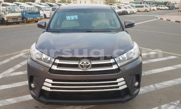 Acheter Import Voiture Toyota Highlander Autre à Import - Dubai, Barh el Gazel Acheter Import Voiture Toyota Highlander Autre à Import - Dubai, Barh el Gazel