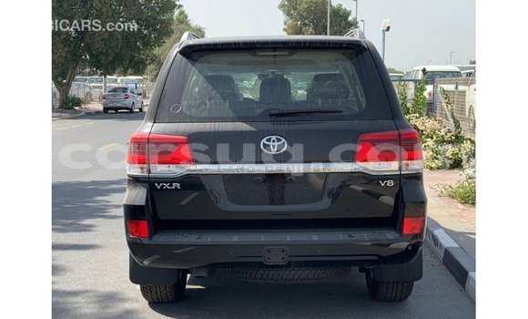 Buy Import Toyota Land Cruiser Black Car in Import - Dubai in Barh el Gazel Buy Import Toyota Land Cruiser Black Car in Import - Dubai in Barh el Gazel