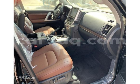 Buy Import Toyota Land Cruiser Black Car in Import - Dubai in Barh el Gazel Buy Import Toyota Land Cruiser Black Car in Import - Dubai in Barh el Gazel
