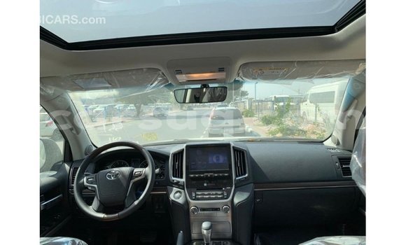 Buy Import Toyota Land Cruiser Black Car in Import - Dubai in Barh el Gazel Buy Import Toyota Land Cruiser Black Car in Import - Dubai in Barh el Gazel