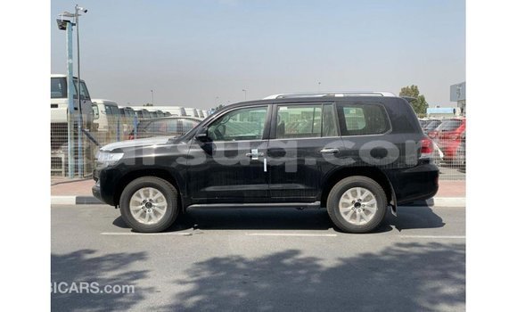 Buy Import Toyota Land Cruiser Black Car in Import - Dubai in Barh el Gazel Buy Import Toyota Land Cruiser Black Car in Import - Dubai in Barh el Gazel
