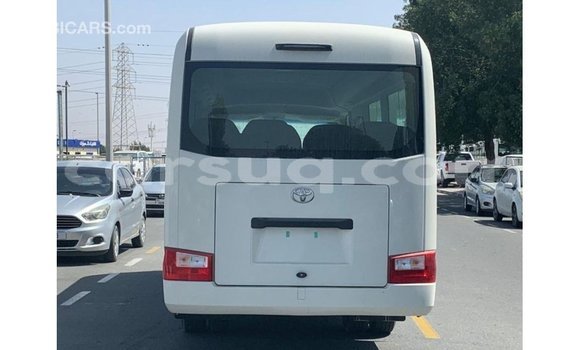 Acheter Import Voiture Toyota Coaster Blanc à Import - Dubai, Barh el Gazel Acheter Import Voiture Toyota Coaster Blanc à Import - Dubai, Barh el Gazel