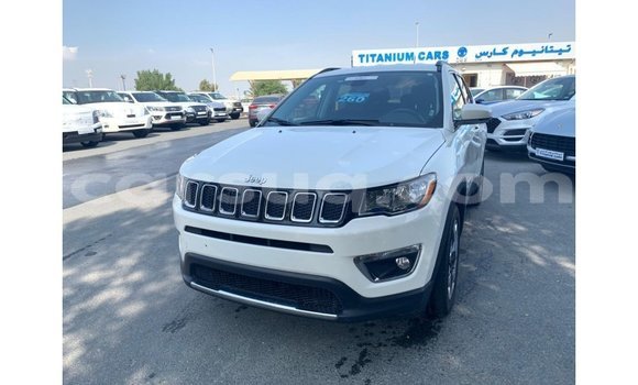 Acheter Import Voiture Jeep Compass Blanc à Import - Dubai, Barh el Gazel