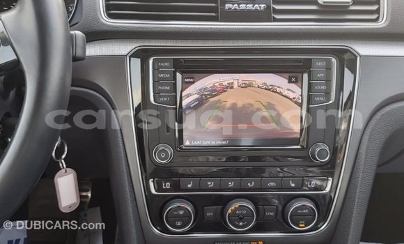 Acheter Import Voiture Volkswagen Passat Rouge à Import - Dubai, Barh el Gazel Acheter Import Voiture Volkswagen Passat Rouge à Import - Dubai, Barh el Gazel