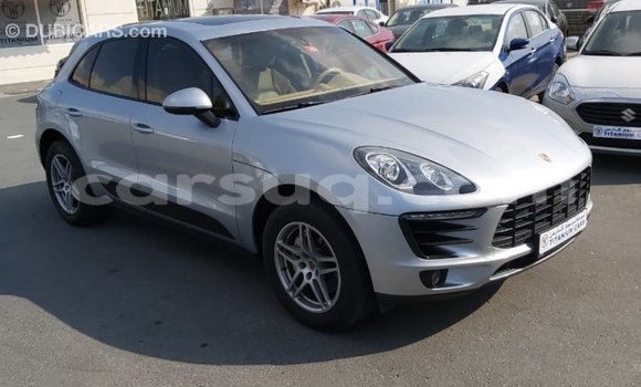 Acheter Import Voiture Porsche Macan Autre à Import - Dubai, Barh el Gazel Acheter Import Voiture Porsche Macan Autre à Import - Dubai, Barh el Gazel