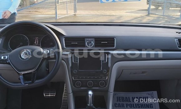 Acheter Import Voiture Volkswagen Passat Bleu à Import - Dubai, Barh el Gazel Acheter Import Voiture Volkswagen Passat Bleu à Import - Dubai, Barh el Gazel