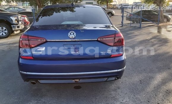 Acheter Import Voiture Volkswagen Passat Bleu à Import - Dubai, Barh el Gazel Acheter Import Voiture Volkswagen Passat Bleu à Import - Dubai, Barh el Gazel