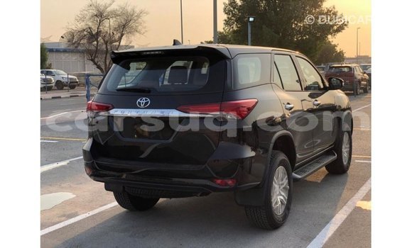Buy Import Toyota Fortuner Black Car in Import - Dubai in Barh el Gazel Buy Import Toyota Fortuner Black Car in Import - Dubai in Barh el Gazel