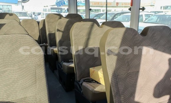 Acheter Import Voiture Toyota Coaster Blanc à Import - Dubai, Barh el Gazel Acheter Import Voiture Toyota Coaster Blanc à Import - Dubai, Barh el Gazel