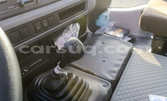 Acheter Import Voiture Toyota Coaster Blanc à Import - Dubai, Barh el Gazel Acheter Import Voiture Toyota Coaster Blanc à Import - Dubai, Barh el Gazel