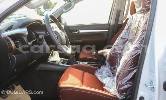 Buy Import Toyota Hilux White Car in Import - Dubai in Barh el Gazel Buy Import Toyota Hilux White Car in Import - Dubai in Barh el Gazel