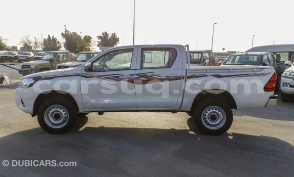 Buy Import Toyota Hilux White Car in Import - Dubai in Barh el Gazel Buy Import Toyota Hilux White Car in Import - Dubai in Barh el Gazel