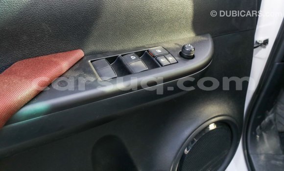 Buy Import Toyota Hilux White Car in Import - Dubai in Barh el Gazel Buy Import Toyota Hilux White Car in Import - Dubai in Barh el Gazel