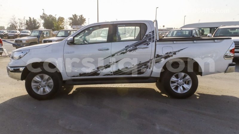 Big with watermark toyota hilux barh el gazel import dubai 2798