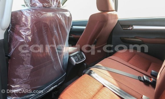 Buy Import Toyota Hilux White Car in Import - Dubai in Barh el Gazel Buy Import Toyota Hilux White Car in Import - Dubai in Barh el Gazel