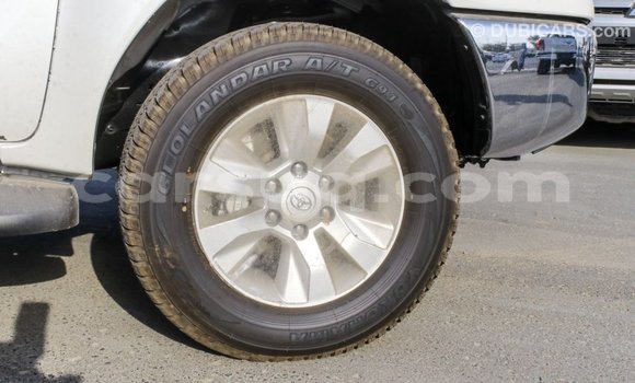 Buy Import Toyota Hilux White Car in Import - Dubai in Barh el Gazel Buy Import Toyota Hilux White Car in Import - Dubai in Barh el Gazel