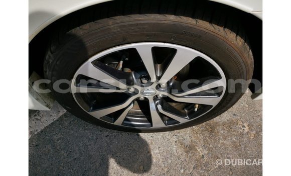 Acheter Import Voiture Nissan Maxima Blanc à Import - Dubai, Barh el Gazel Acheter Import Voiture Nissan Maxima Blanc à Import - Dubai, Barh el Gazel