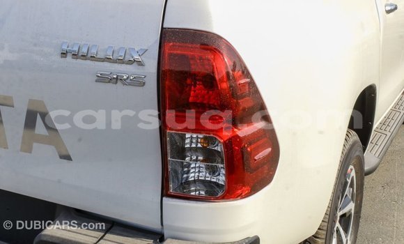 Buy Import Toyota Hilux White Car in Import - Dubai in Barh el Gazel Buy Import Toyota Hilux White Car in Import - Dubai in Barh el Gazel