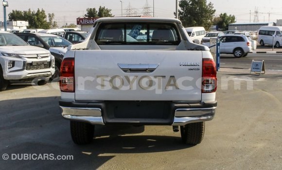Buy Import Toyota Hilux White Car in Import - Dubai in Barh el Gazel Buy Import Toyota Hilux White Car in Import - Dubai in Barh el Gazel
