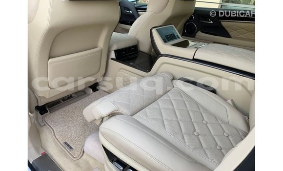 Acheter Import Voiture Lexus LX Blanc à Import - Dubai, Barh el Gazel Acheter Import Voiture Lexus LX Blanc à Import - Dubai, Barh el Gazel