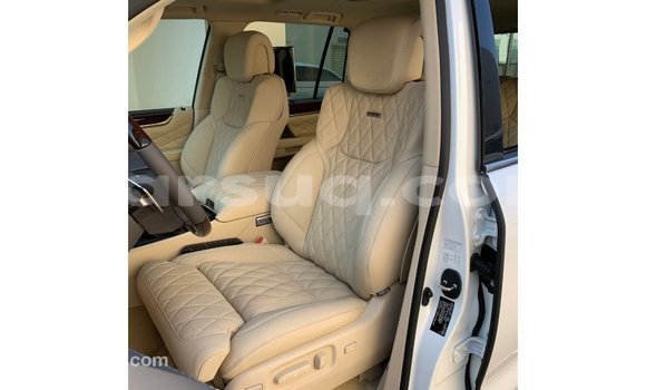 Acheter Import Voiture Lexus LX Blanc à Import - Dubai, Barh el Gazel Acheter Import Voiture Lexus LX Blanc à Import - Dubai, Barh el Gazel