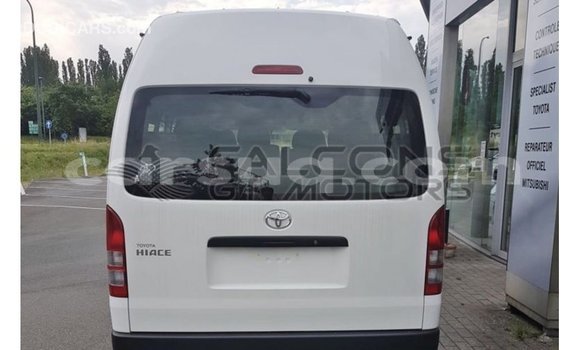 Buy Import Toyota Hiace White Car in Import - Dubai in Barh el Gazel Buy Import Toyota Hiace White Car in Import - Dubai in Barh el Gazel