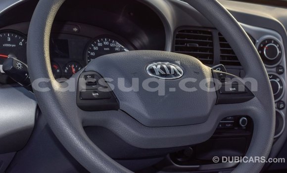 Acheter Import Voiture Kia Carens Blanc à Import - Dubai, Barh el Gazel Acheter Import Voiture Kia Carens Blanc à Import - Dubai, Barh el Gazel