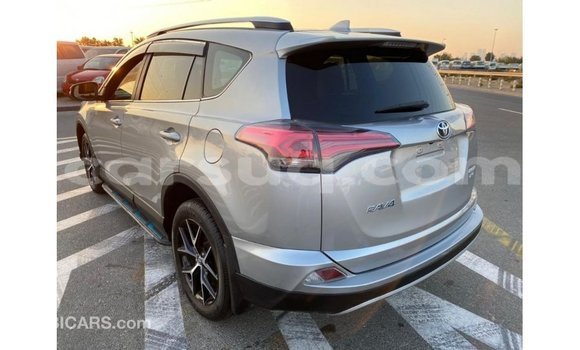 Acheter Import Voiture Toyota 4Runner Autre à Import - Dubai, Barh el Gazel Acheter Import Voiture Toyota 4Runner Autre à Import - Dubai, Barh el Gazel