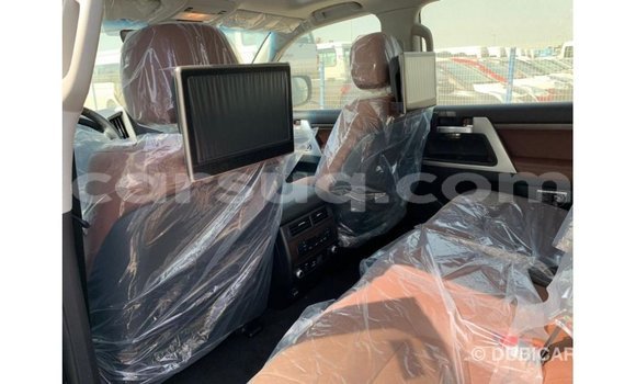 Buy Import Toyota Land Cruiser Black Car in Import - Dubai in Barh el Gazel Buy Import Toyota Land Cruiser Black Car in Import - Dubai in Barh el Gazel