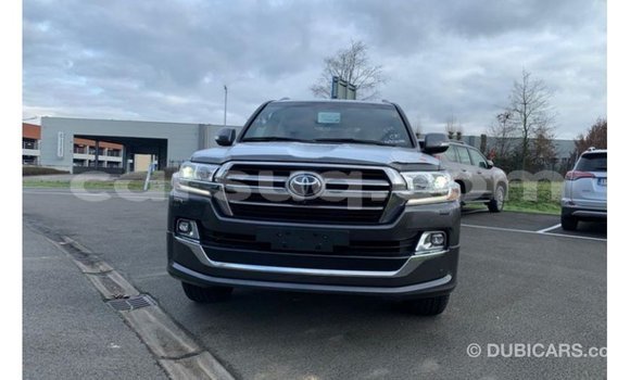 Buy Import Toyota Land Cruiser Black Car in Import - Dubai in Barh el Gazel Buy Import Toyota Land Cruiser Black Car in Import - Dubai in Barh el Gazel