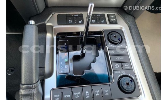 Acheter Import Voiture Toyota Land Cruiser Noir à Import - Dubai, Barh el Gazel Acheter Import Voiture Toyota Land Cruiser Noir à Import - Dubai, Barh el Gazel