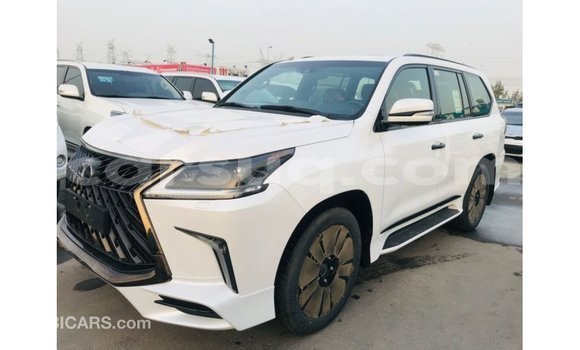 Acheter Import Voiture Lexus LX Blanc à Import - Dubai, Barh el Gazel Acheter Import Voiture Lexus LX Blanc à Import - Dubai, Barh el Gazel