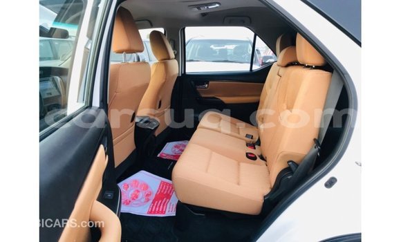 Buy Import Toyota Fortuner White Car in Import - Dubai in Barh el Gazel Buy Import Toyota Fortuner White Car in Import - Dubai in Barh el Gazel