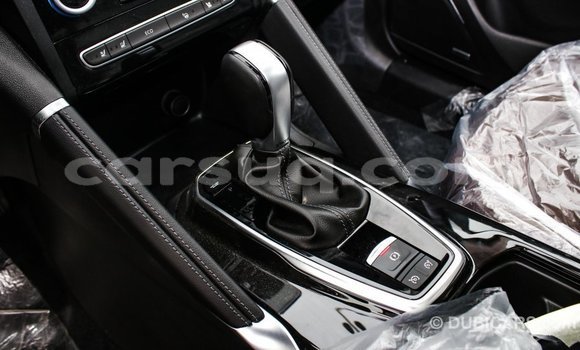 Acheter Import Voiture Renault Koleos Autre à Import - Dubai, Barh el Gazel Acheter Import Voiture Renault Koleos Autre à Import - Dubai, Barh el Gazel