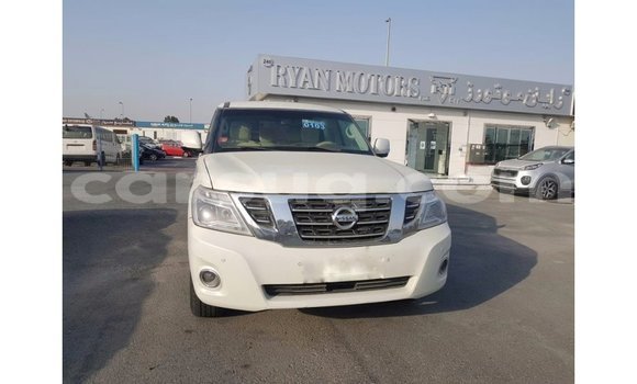 Acheter Import Voiture Nissan Patrol Blanc à Import - Dubai, Barh el Gazel Acheter Import Voiture Nissan Patrol Blanc à Import - Dubai, Barh el Gazel